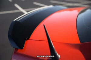 gt500 spoiler shorty antenna ford mustang boss 302 competition orange gloss black mustangfanclub