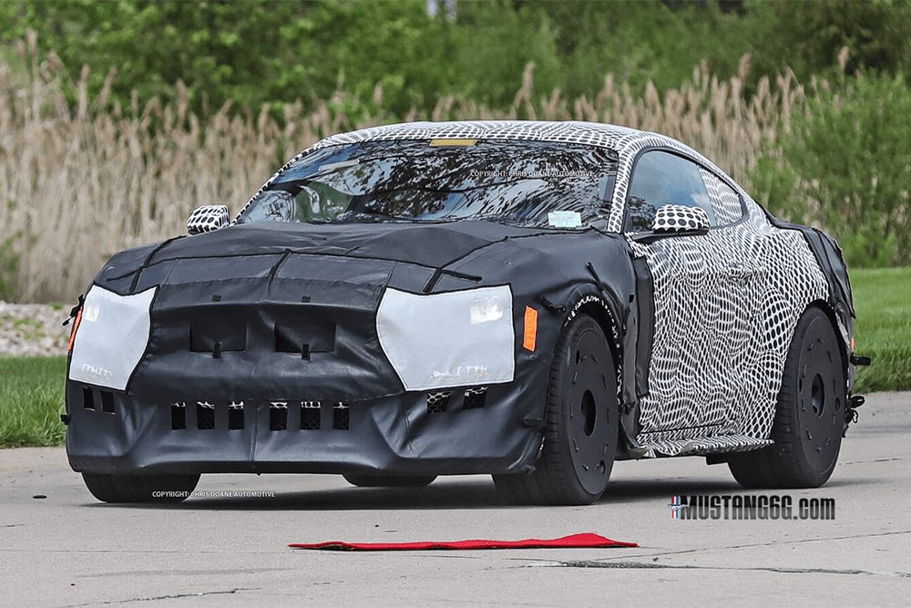 19 2019 '19 gt500 s550 2.65L tvs supercharger 2.65 eaton blower ford performance fordperformance spy shot shots mustang mustangfanclub fan club new