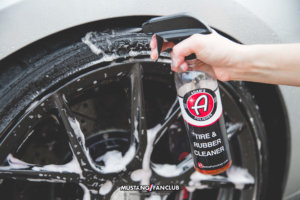 adam's polishes tire and rubber cleaner