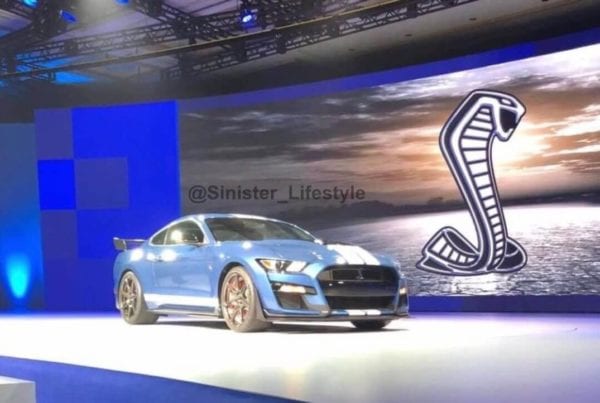 Shelby GT500 Ford Performance Blue