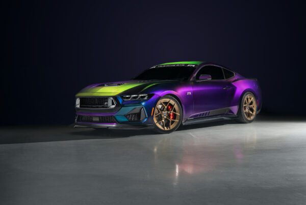 Mystichrome Mustang RTR